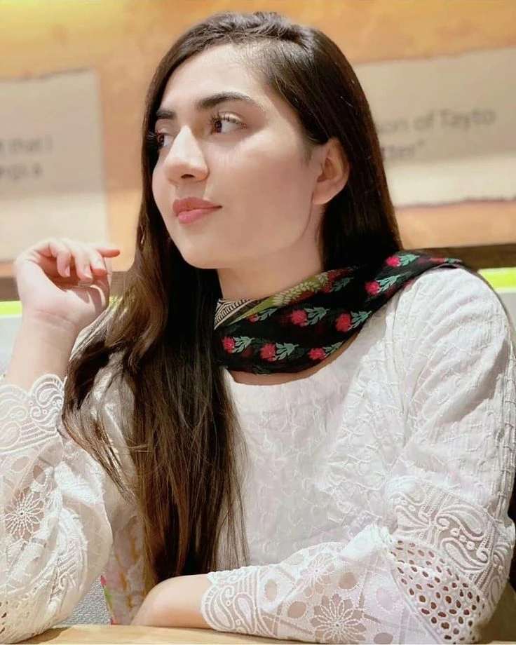 Eman Fatima Consultant at AK Dream Destinations